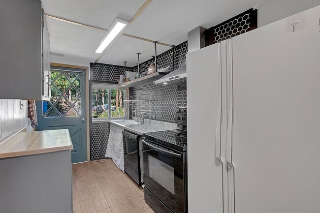 Building Photo - Backcountry Living