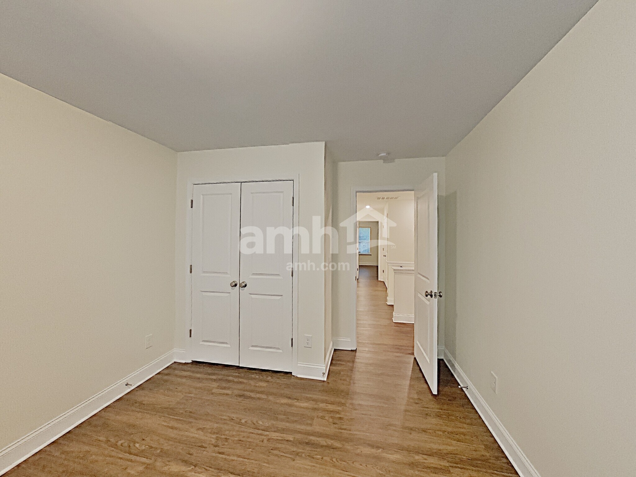 Building Photo - 561 Woodall Rd
