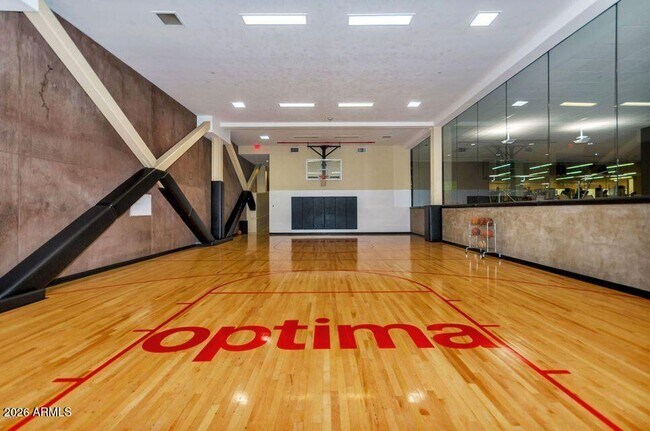 Building Photo - 7161 E Rancho Vista Dr