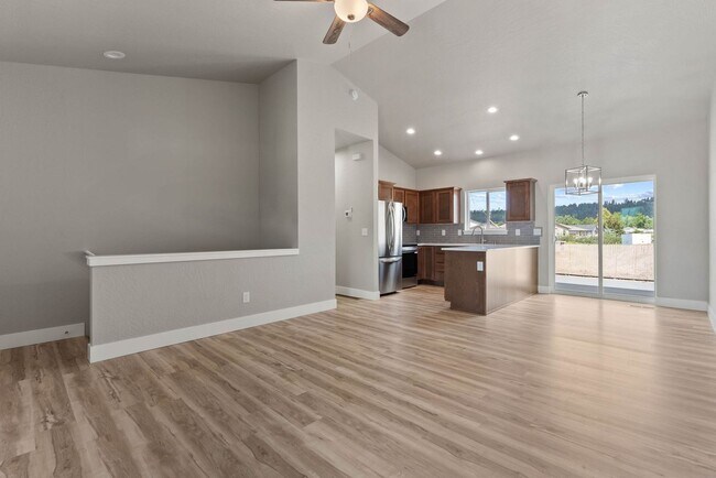 Primary Photo - Newly built 4 Bedroom Duplex With Garage