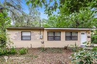 Building Photo - 5453 Oak Forest Dr