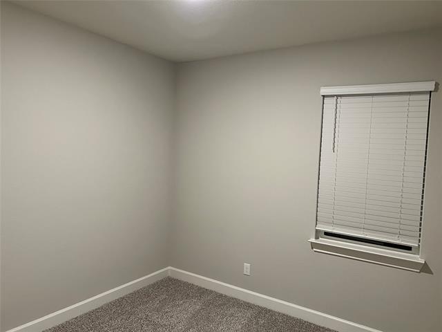Building Photo - 2028 Brentwood Dr