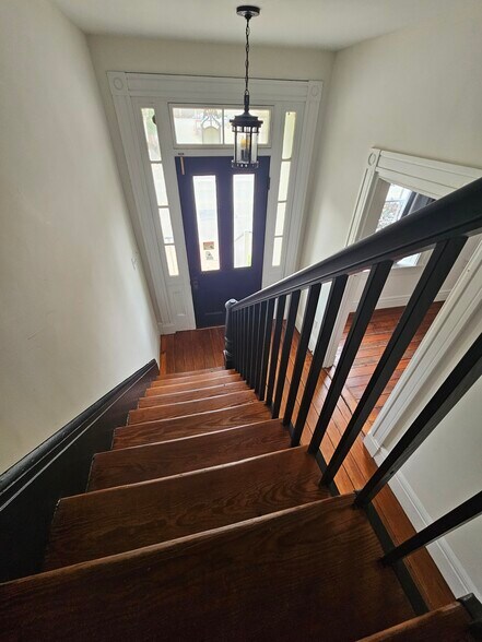 down at front door - 308 E Leigh St