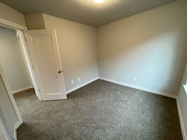 Building Photo - Modern 3b/2ba Energy Star Certified Home In Lentz