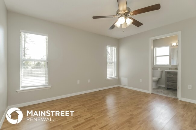 Building Photo - 3037 Branchville Dr