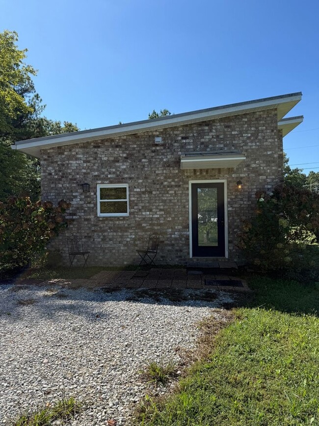 Building Photo - A Rare Find- One Bedroom House