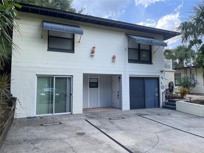 Primary Photo - 614 N Hyer Ave