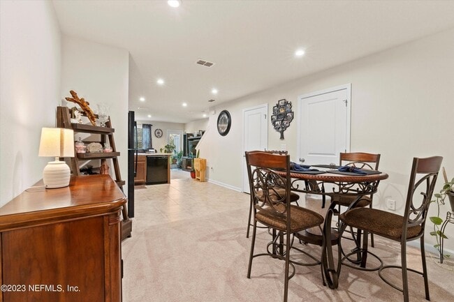 Building Photo - 5893-A Creekside Cir