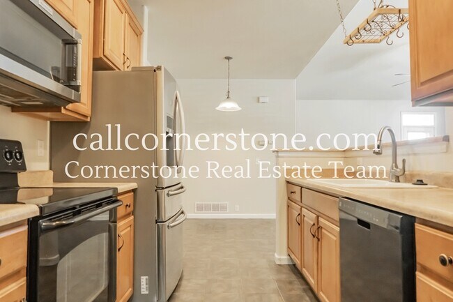 Building Photo - 7676 Sniktau Point