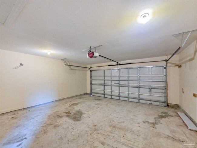 Building Photo - 1057 Freeboard Blvd