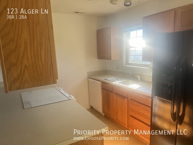 Building Photo - 123 Alger Ln