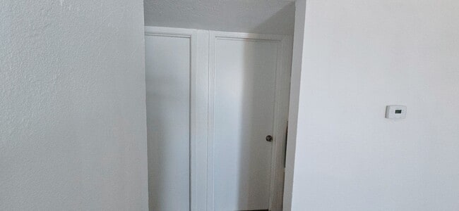 Building Photo - 2601 E Monte Cristo Ave