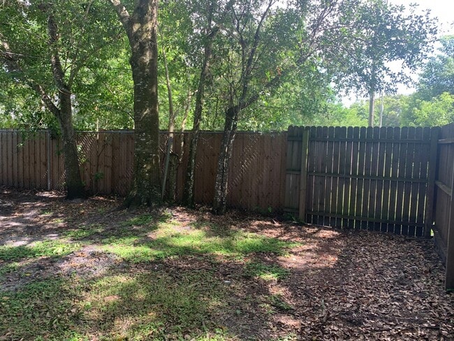 Building Photo - MOVE IN SPECIAL! Charming 3/1.5 St. Cloud Home w/ Partially Fenced Yard & Bonus Room