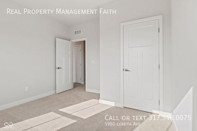 Building Photo - 5980 Lomita Ave