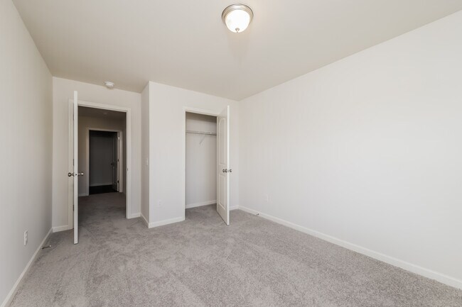 Building Photo - 6386 Century Ln, Thomasville, NC