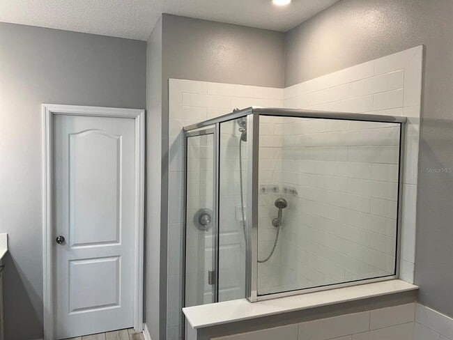 Building Photo - 393 Evertree Loop