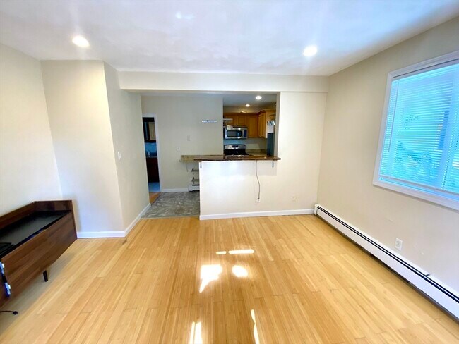 Building Photo - 9 Arthur Terrace