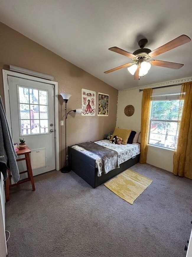 Building Photo - Fully Furnished 3-Bedroom Home with Spacio...