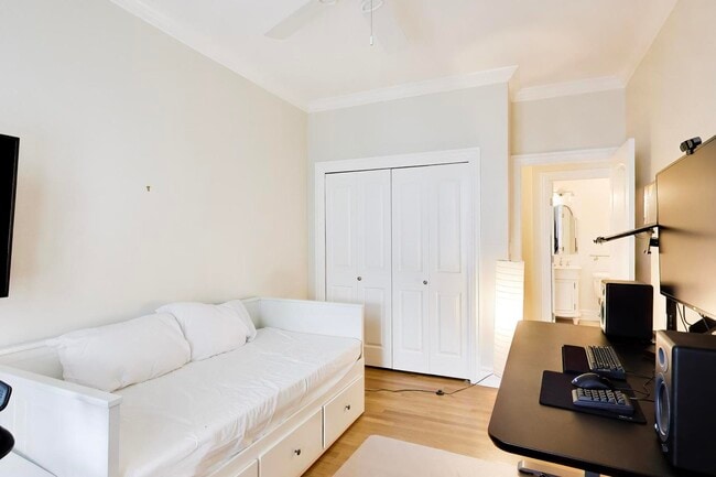 Building Photo - 1701 N Crilly Ct