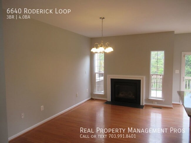 Building Photo - 6640 Roderick Loop