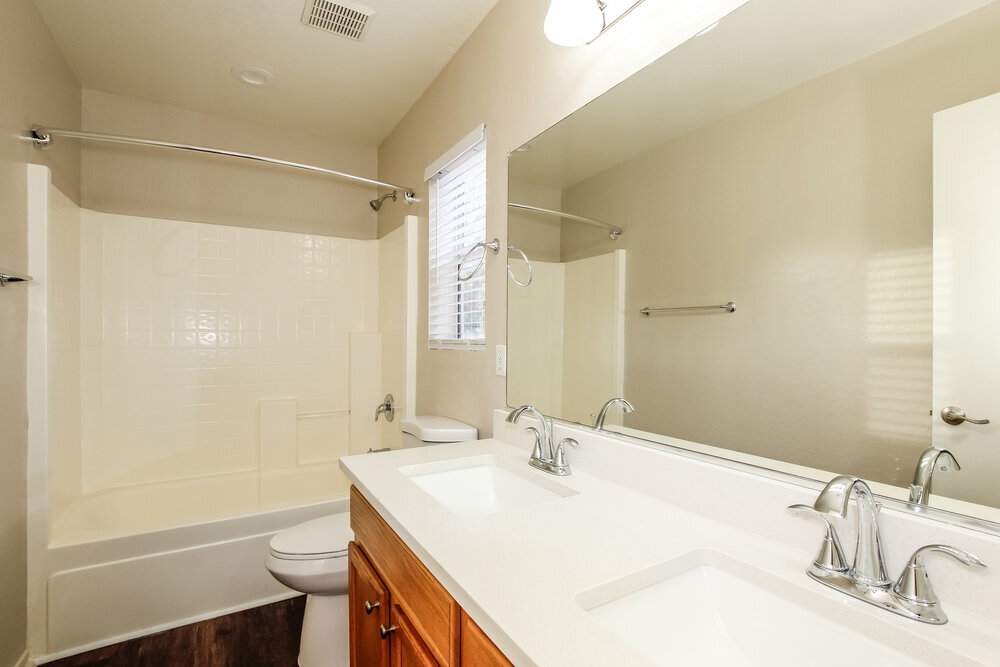 Building Photo - 22740 W Mohave St