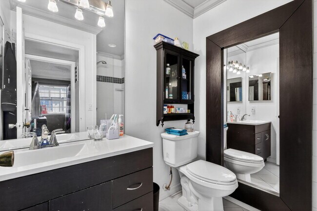 Building Photo - 48 Burgundy Ave