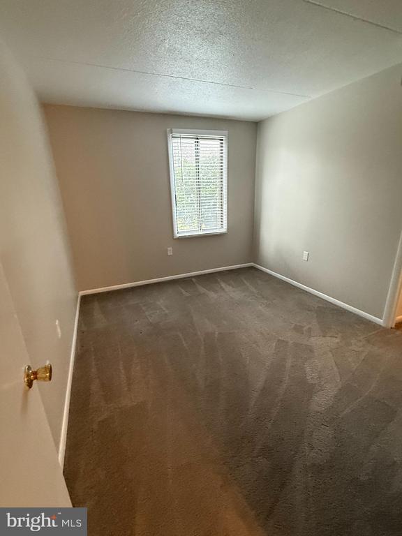 Building Photo - 5245 W Running Brook Rd