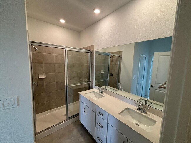 Building Photo - ** ANNUAL ** ORANGE BLOSSOM RANCH NEW CONS...