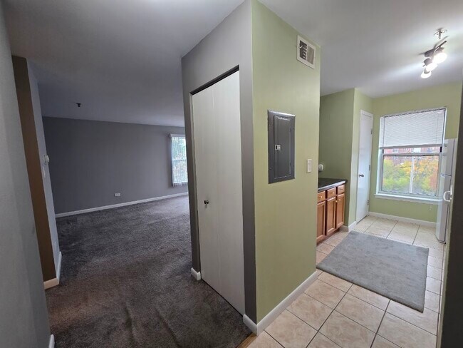 Building Photo - 3255 Kirchoff Rd