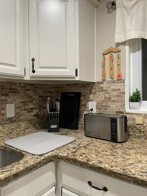 Building Photo - 134 Jasper Pl