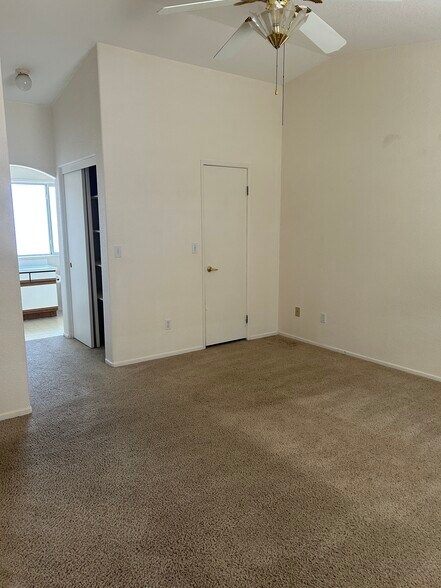 Master Bedroom - 3720 Churchill Dr