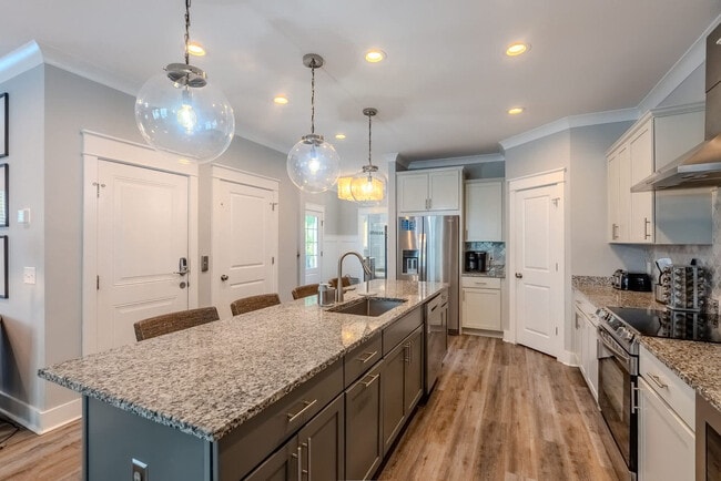 Building Photo - 52 Sandcastle Ct