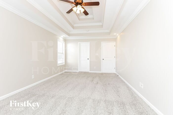 Building Photo - 1458 Raven Rd
