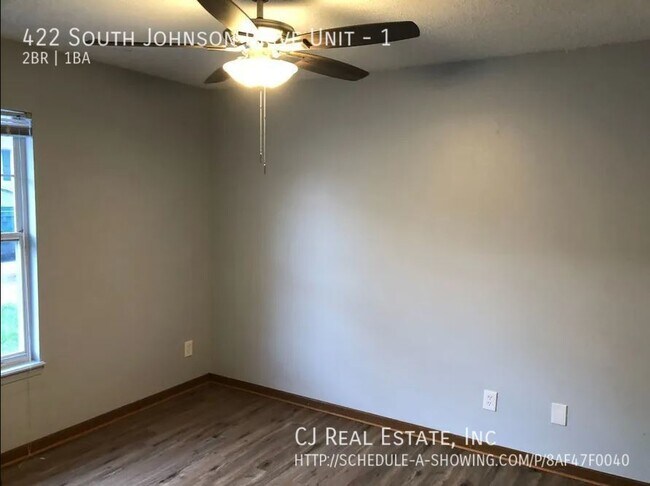 Building Photo - 422 S Johnson Dr
