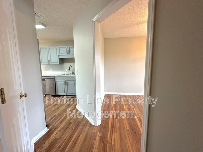 Building Photo - 4563 Cochran Farm Rd SW