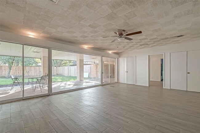 Building Photo - 2511 Maroneal St