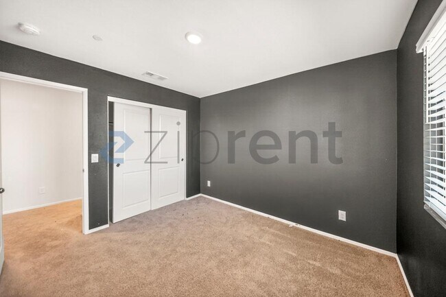 Building Photo - 4364 E Ave J6