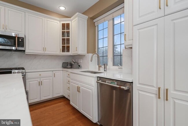 Building Photo - 43104 Baltusrol Terrace