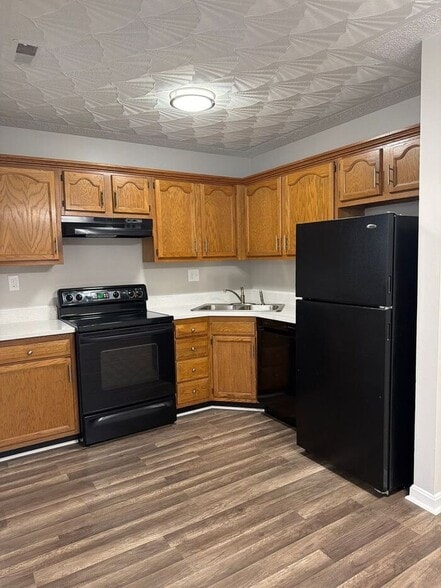 Building Photo - 10521 Going Ct