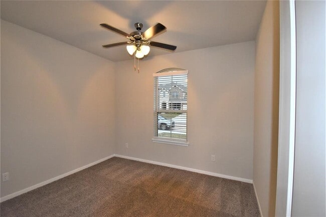 Building Photo - 4819 Vergano Villa Dr