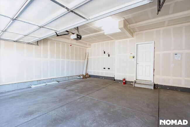 Building Photo - 6696 N Argonne St