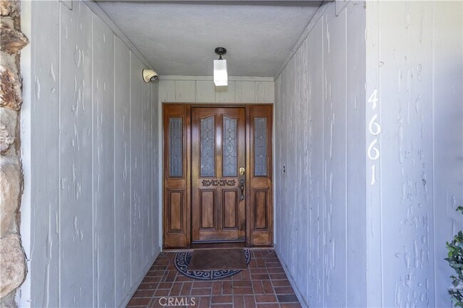 Building Photo - 4661 Woodhaven Dr