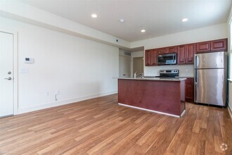 Building Photo - 2 br, 2 bath Triplex - 1905 N 7TH ST Unit 3