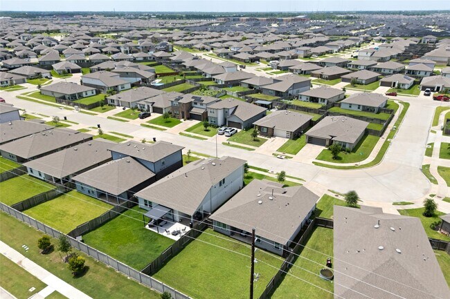 Building Photo - 1134 Della Ln