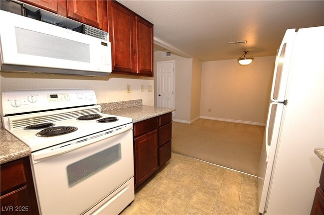 Building Photo - 5405 Indian River Dr