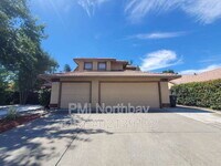 Building Photo - 937 Iron Dr