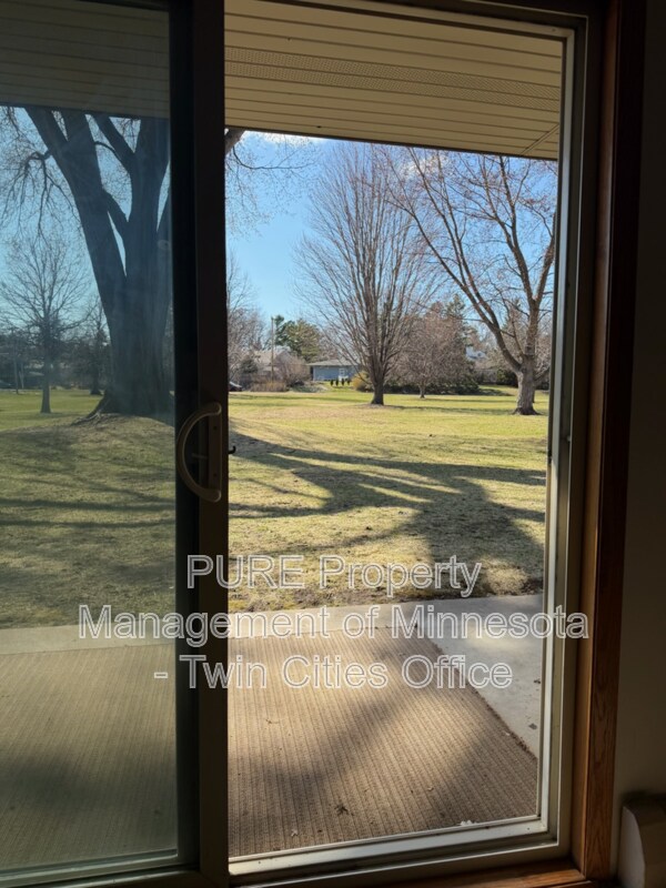 Building Photo - 3153 Old Hwy 8