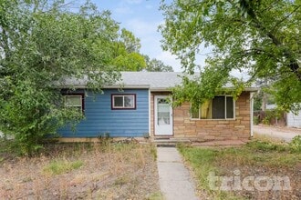 Building Photo - 1904 S Sheridan Ave