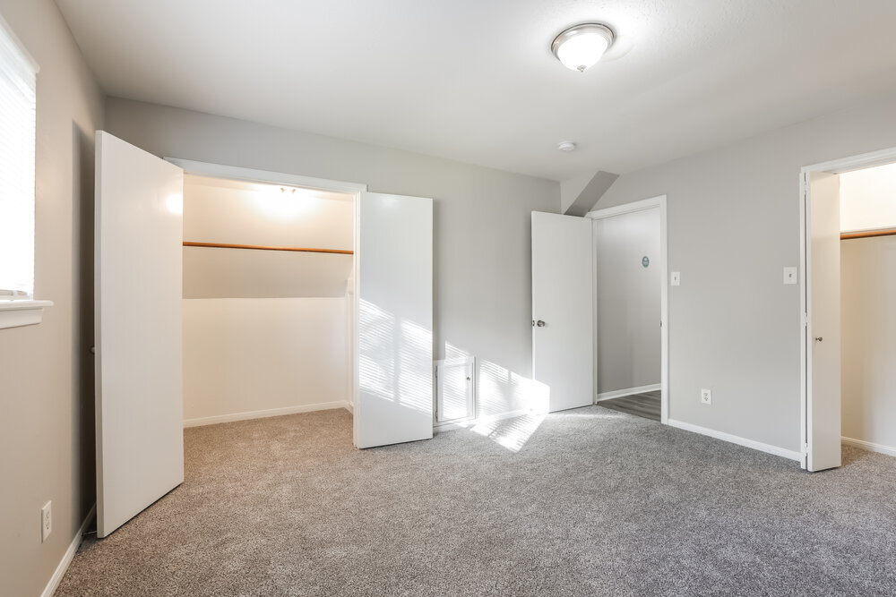 Building Photo - 11715 Gardenglen Dr