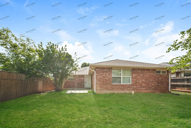 Building Photo - 3417 Shona Way